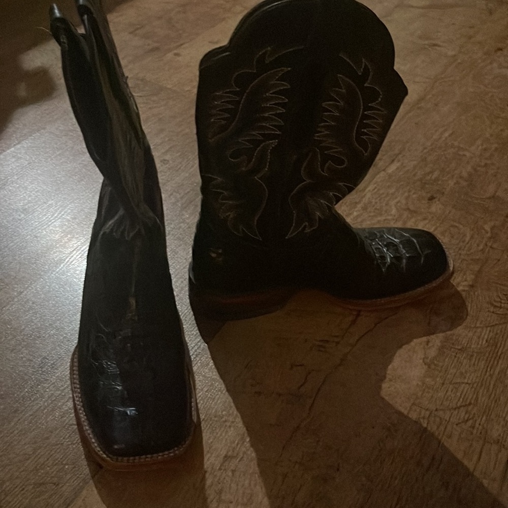 Woman’s Reywelt Belly Boot - Picture 8 of 8